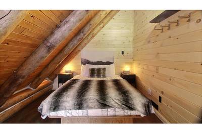 Chambre lit queen