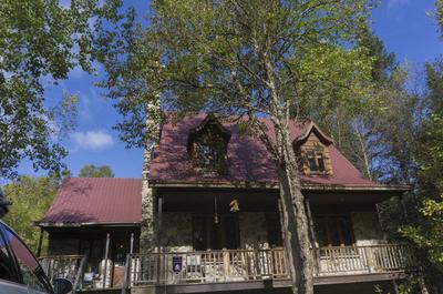 CHALET DEUX GAMINS