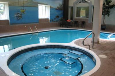 Piscine intérieure