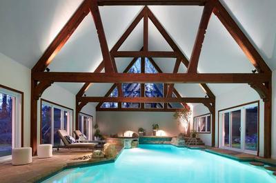Piscine intérieure privée