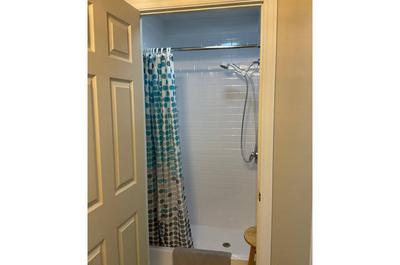 Salle douche partagée