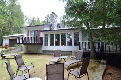 Extérieur chalet   © Chalet du 7e Lac