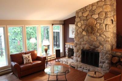 Salon   © Chalet du 7e Lac