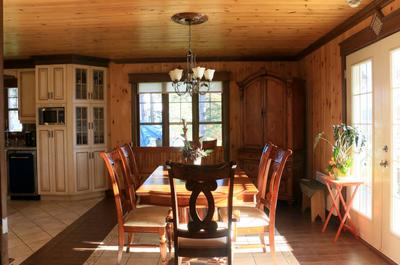 Salle à manger   © Maisons Et Chalets à Louer.Com