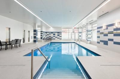 Piscine intérieure