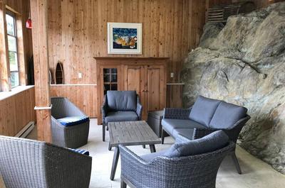 Le calme du rocher - lounge