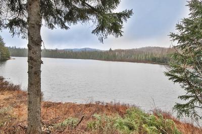 Vue sur le lac   © L'Orée