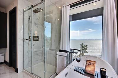 Salle de bain   © N.Pagé
