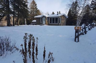 Chalet et terrain   © La Terrière