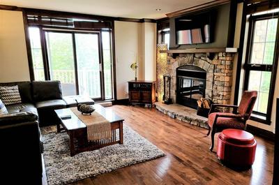 Salon rénové   © Tremblant Prestige