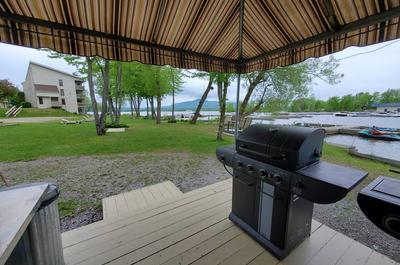 Marquise BBQ et jeux