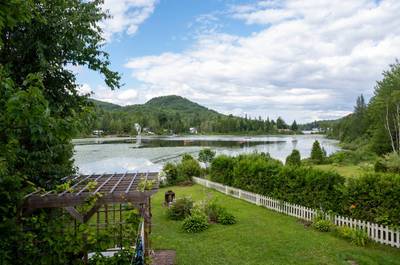 Vue sur le lac