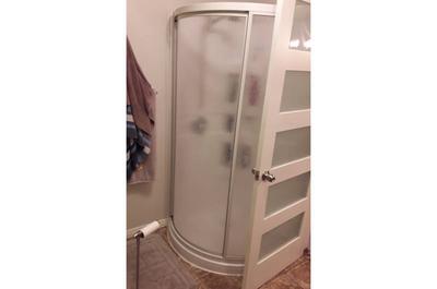 Douche vitrée