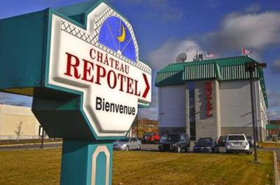 CHÂTEAU REPOTEL HENRI IV