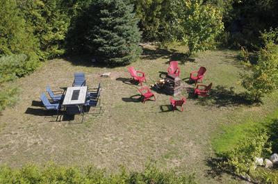 Espace feu et table patio