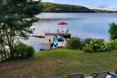 Vue sur le lac