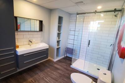 Salle de bain au sous-sol