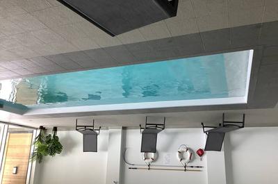 Piscine intérieure