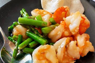 Crevettes sautées sauce à l'ail