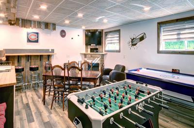 Salle de jeu Foyer et HDTV