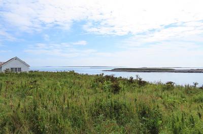 Vue sur la mer côté est   © P.Kavanagh