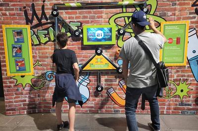 La science derrière les records du monde - jeux   © Centre des sciences de Montréal