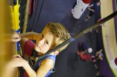 Une activité pour les petits et les grands   © Escalade Clip'n climb Laval