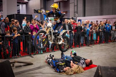 Démo trial au salon de la moto