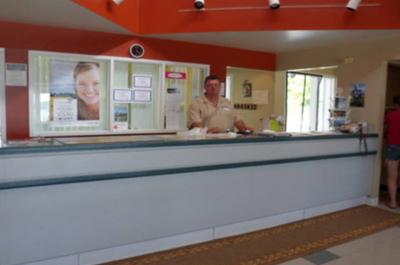 Intérieur - comptoir information