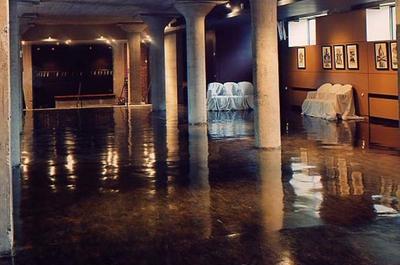 Hall   © Usine C