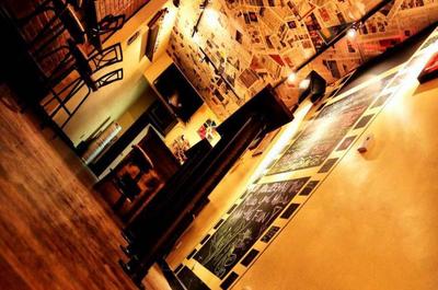 Bar de la rue Saint-Denis   © Point Bar