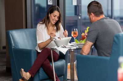 Ambiance   © Resto bar terrasse Le 171