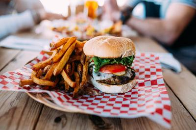 L'excellent burger du Pub