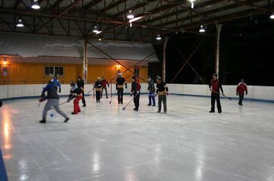 Patinoire couverte   © Camp Boute-en-train