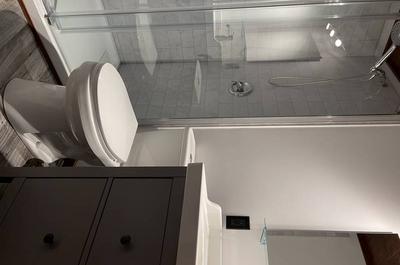 Salle de bain chambre confort