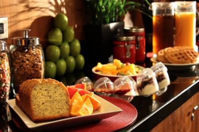 Déjeuner buffet chaud et froid