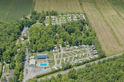 Campings et prêts-à-camper