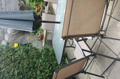 Terrasse dans jardin aménagé   © L.Audette
