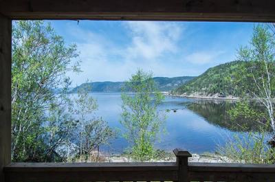 Chalet vue Fjord   © J.Dufour