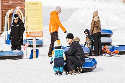 Glissade en famille