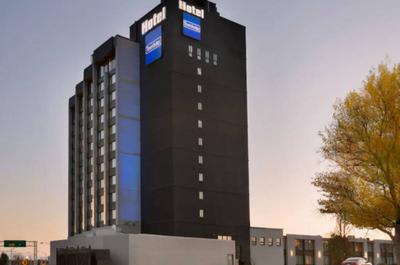 Extérieur   © Travelodge Québec Par Wyndham