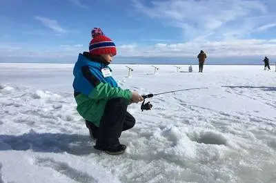 Pêche sous la glace
