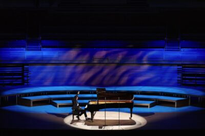 Le pianiste québécois Jean-Philippe Sylvestre de retour avec un voyage musical éblouissant : du jazz de New York au Romantisme du XIXe Siècle