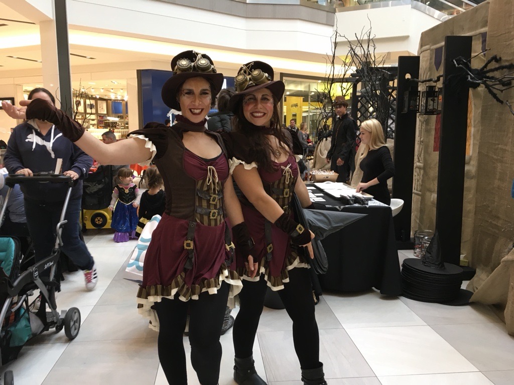 Personnages d'Halloween aux Promenades St-Bruno